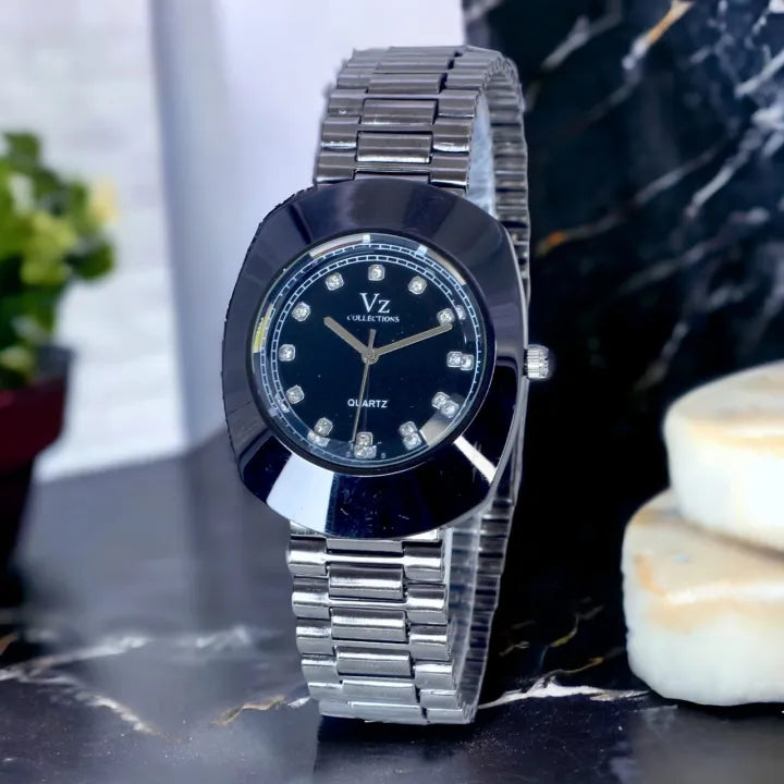 Classic Men's Watch with Stainless Steel Premium Chain